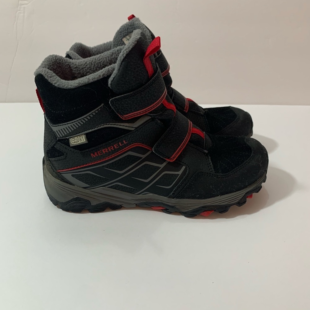 Merrell dry winter boots size boys 3.5w or women 5